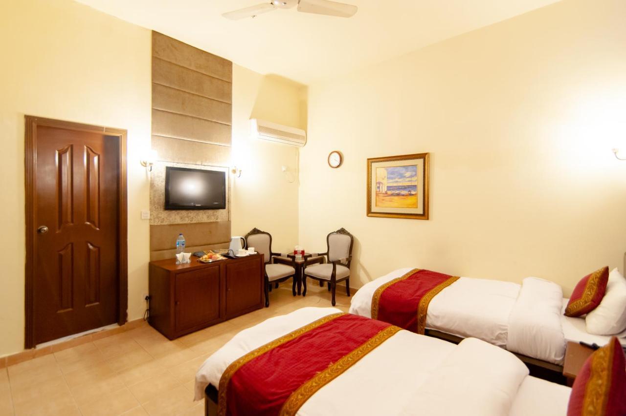 איסלמאבד Shelton Guest House מראה חיצוני תמונה