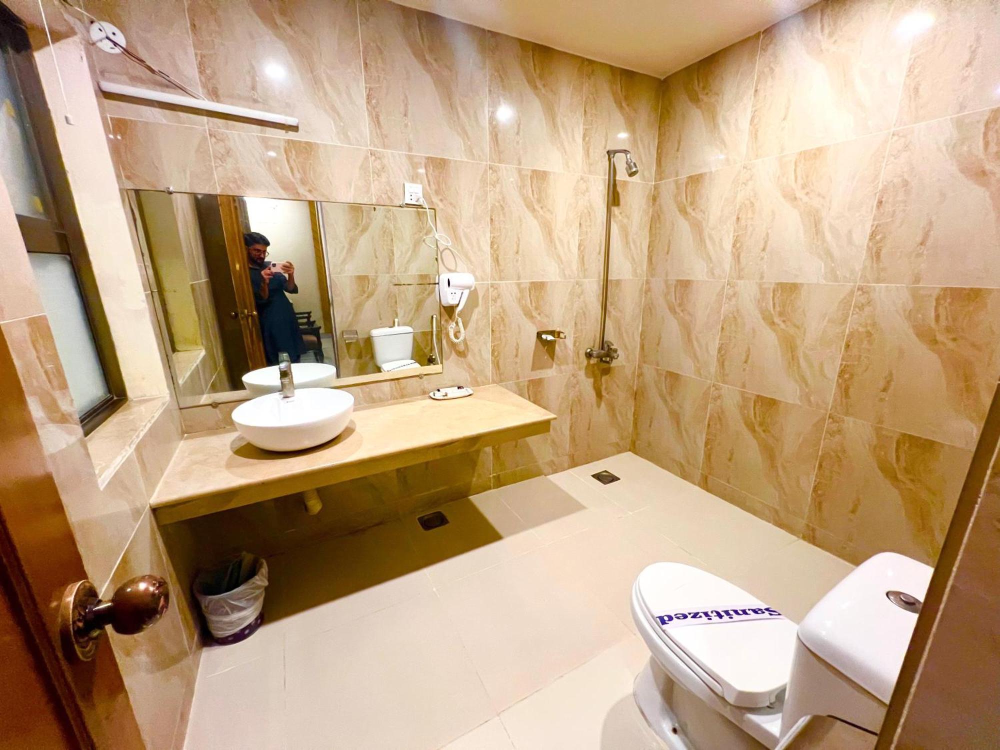 איסלמאבד Shelton Guest House מראה חיצוני תמונה